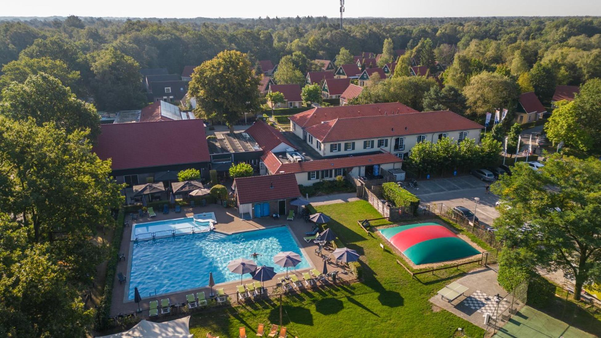 Hotel & Restaurant - Auberge De Hilver Diessen Extérieur photo
