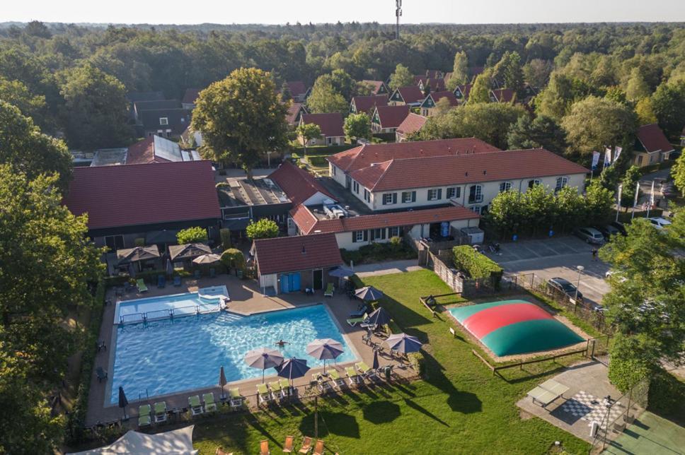 Hotel & Restaurant - Auberge De Hilver Diessen Extérieur photo